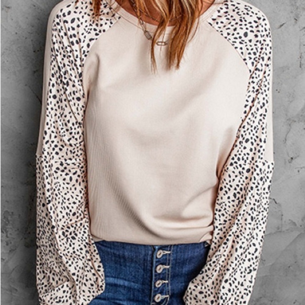 *Last One* Plus Size Cream Ribbed Top w/ Leopard Print Balloon Sleeves, 2X - Picture 2 of 14